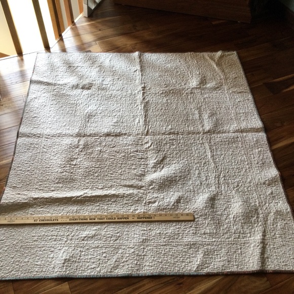 Beautiful Handcrafted Cotton Quilt Size 61x54 - Picture 7 of 8